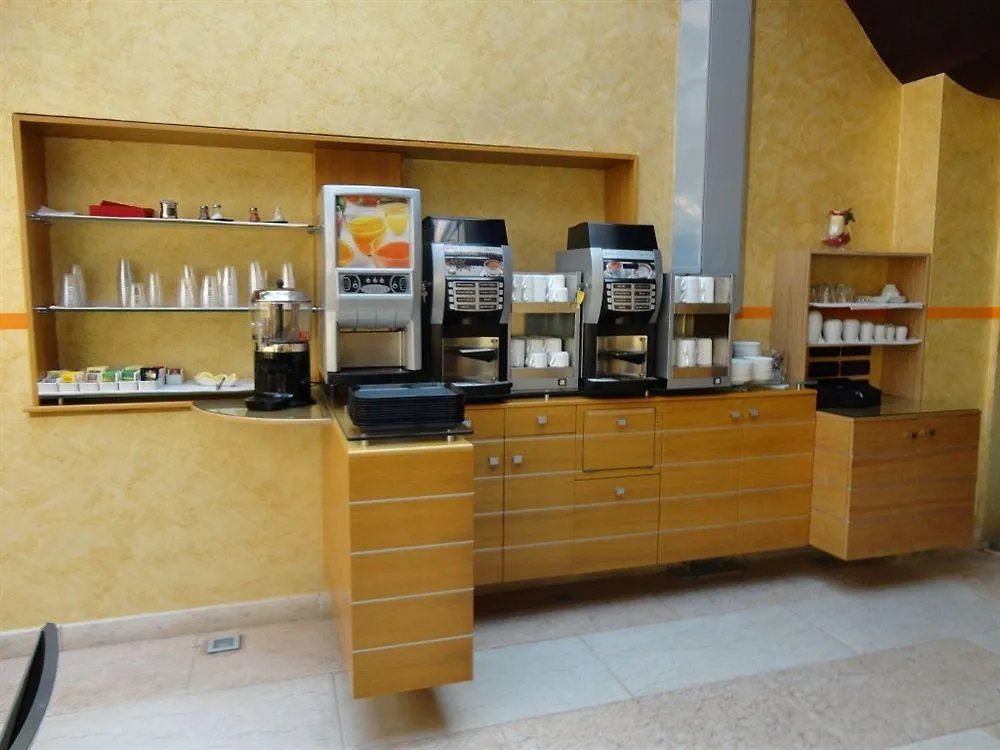 Hotel Corso Padova 3*,  Italy